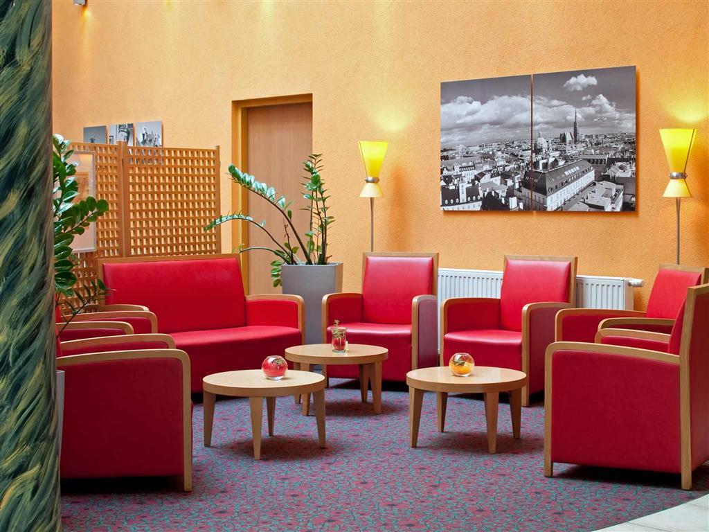 Ibis Wien City Bagian luar foto