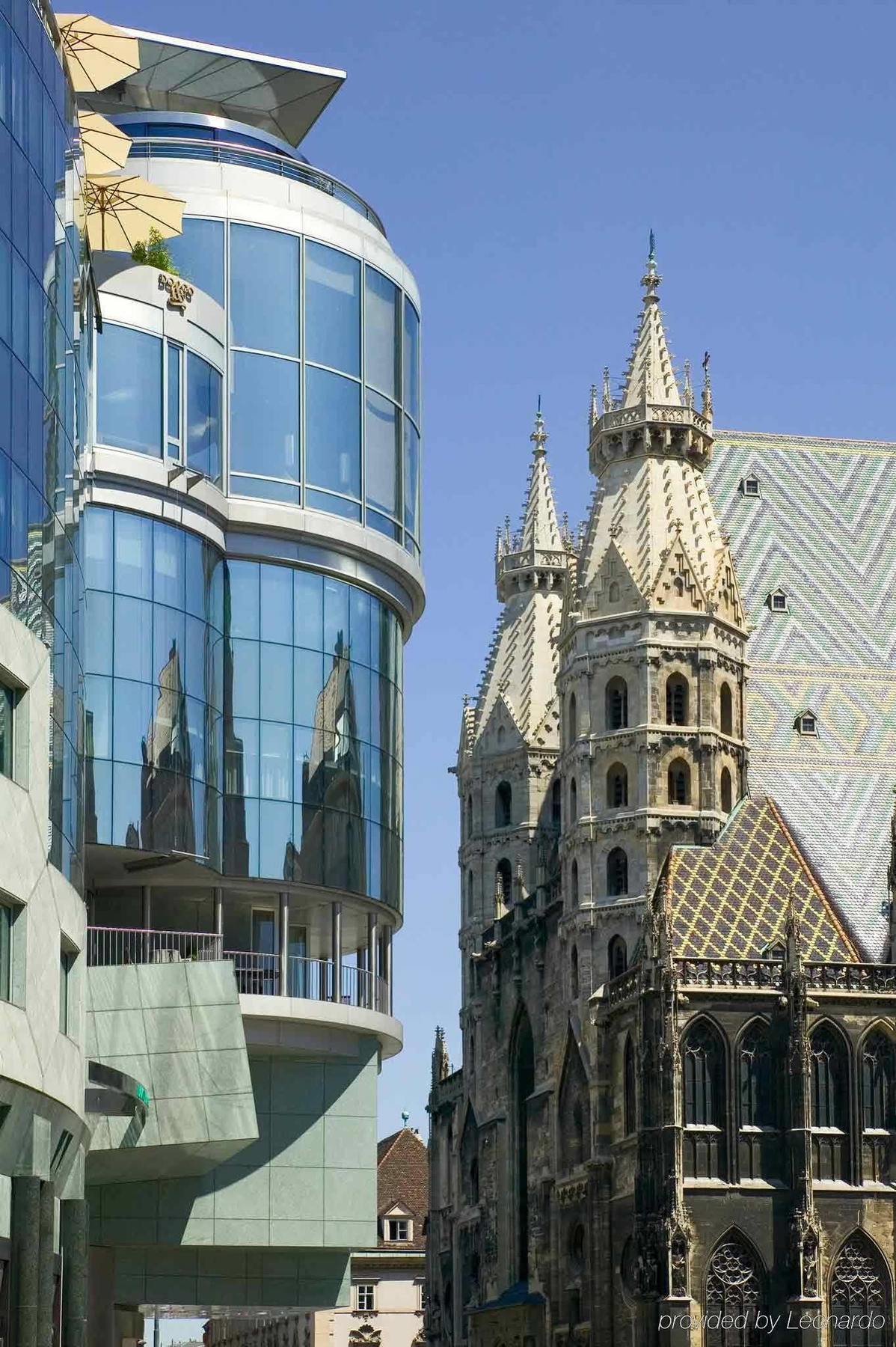 Ibis Wien City Bagian luar foto