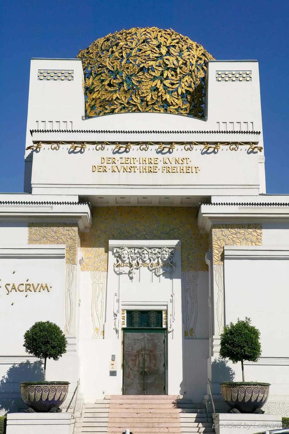 Ibis Wien City Bagian luar foto